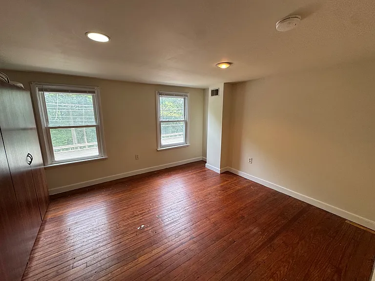 Bedroom 2 (Primary BR)