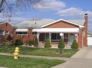 1227 Rahn St, Westland, MI 48186