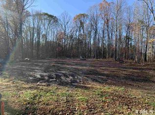 12 Fox Crossing Dr, Roxboro, NC 27574