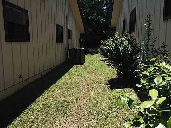 3rd image of 189 Villas Ct NE