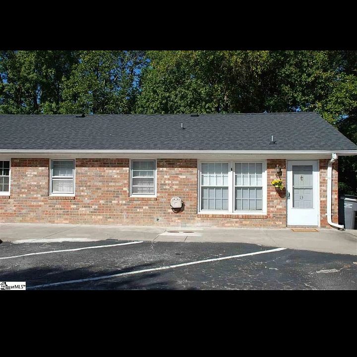 1st image of 13 Balfer Ct