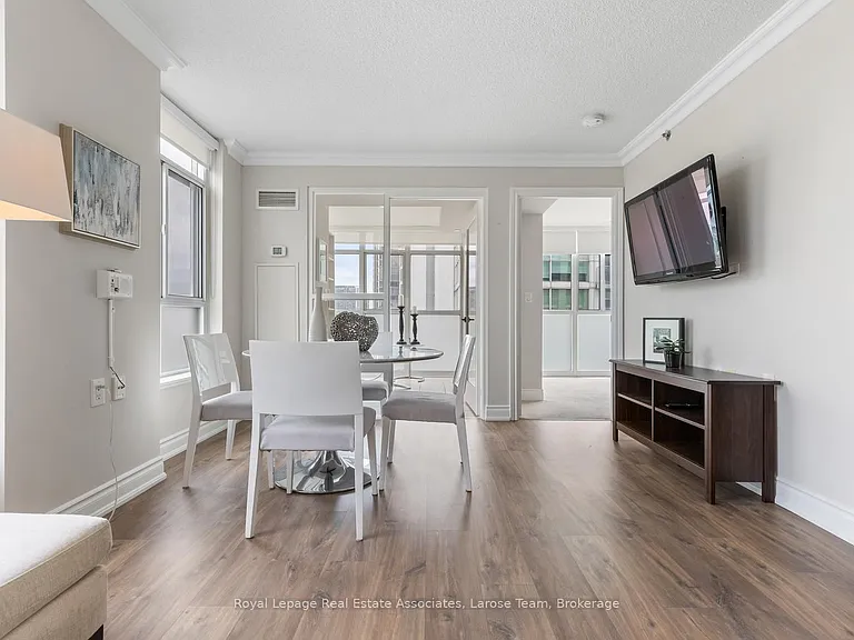 3 Marine Parade Dr #1108 — Photo 5