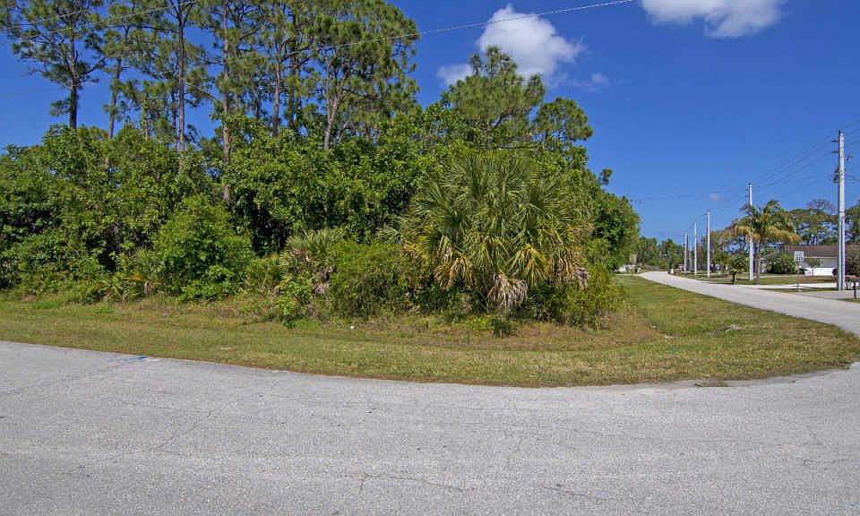 1st image of 1481 SE Ocean Ln