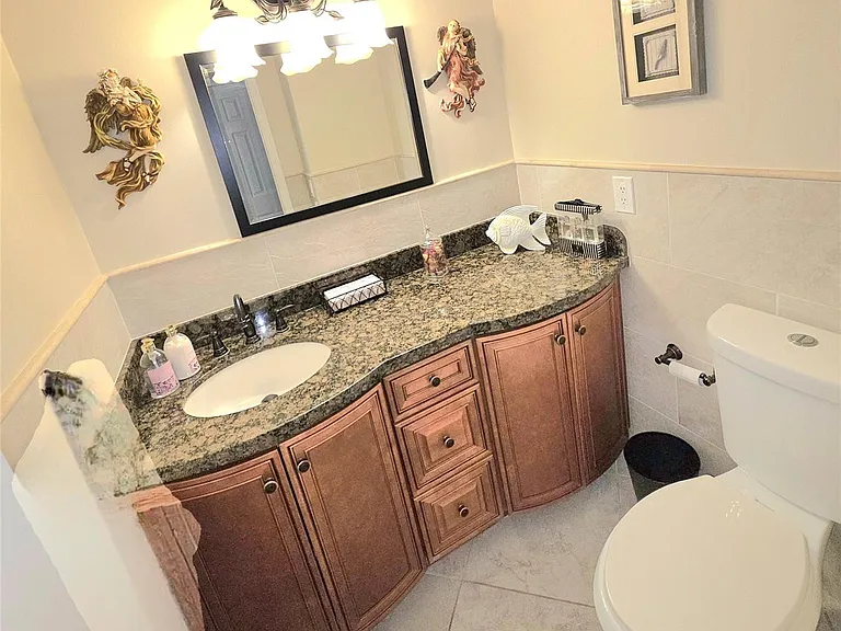 4020 Galt Ocean Dr #1210 — Photo 31