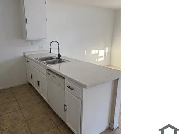 5667 Blue Sea St, Las Vegas, NV 89110