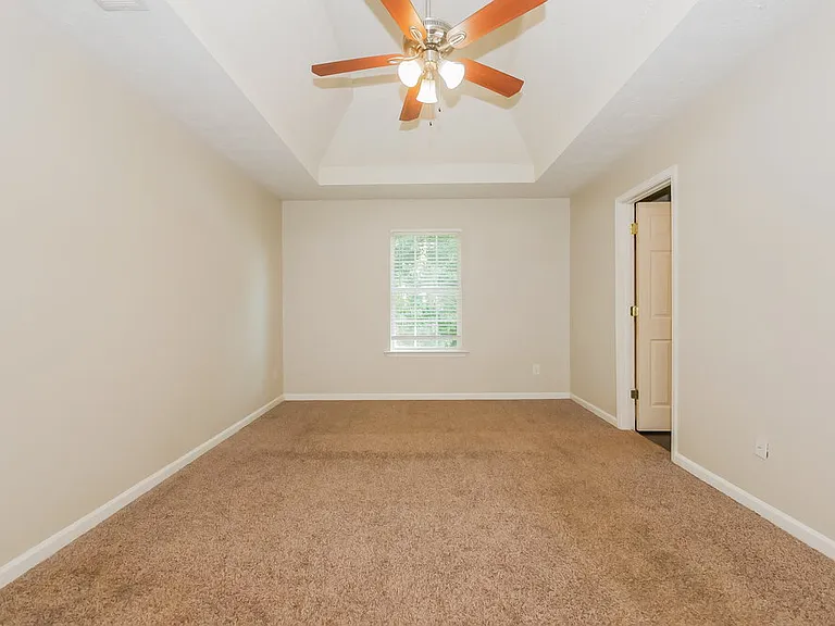 1002 Allegiance Dr — Photo 12