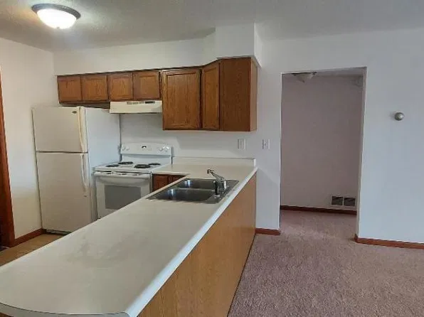 5820 Paw Paw Lake Rd #15, Coloma, MI 49038