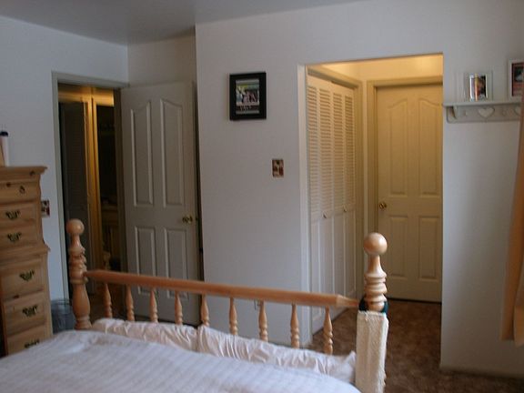 5th image of 1703 E Woodbridge Dr APT 19
