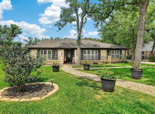 1022 Rose Cir, College Station, TX 77840