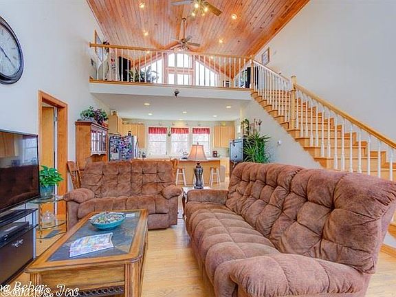 2nd image of 316 Alpine Dr
