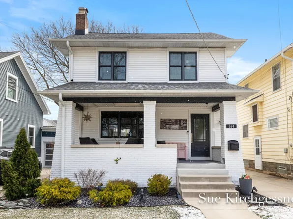 674 Lovett Ave SE, East Grand Rapids, MI 49506
