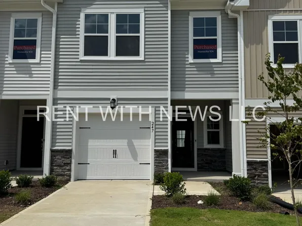 247 Paramount Dr, Smithfield, NC 27577