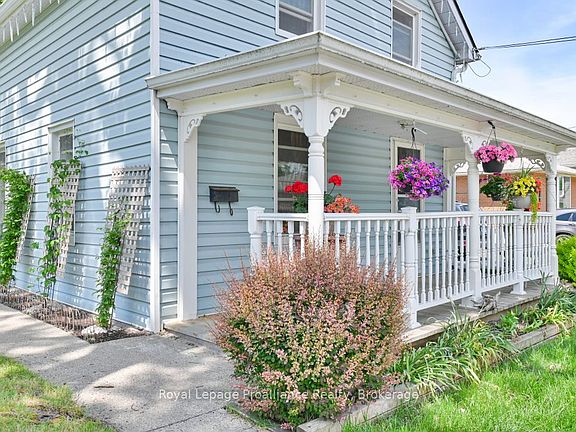 4th image of 108 Frank St