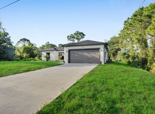 848 Calumet St E, Lehigh Acres, FL 33974