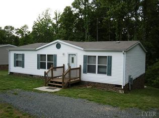 724 Wright Shop Rd, Madison Heights, VA 24572