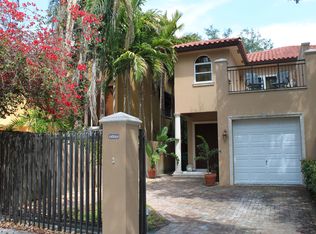 3123 Gifford Ln, Coconut Grove, FL 33133