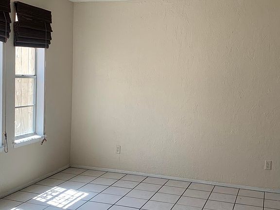 5th image of 10628 Springwood Dr APT C