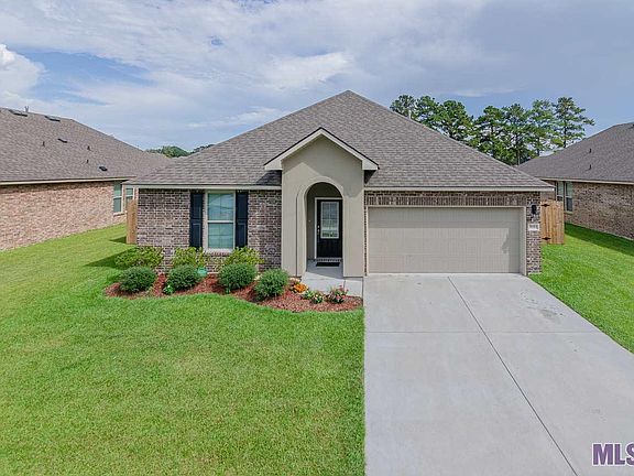 3rd image of 39363 Legacy Lake Dr