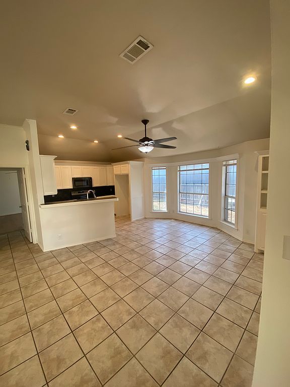 5206 Leisure Dr - Property Image