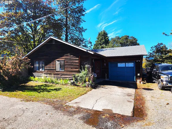 47639 Cline St, Oakridge, OR 97463