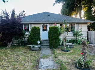 10991 132nd St, Surrey, BC V3T3W8