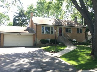 5005 Columbia Ave, Lisle, IL 60532