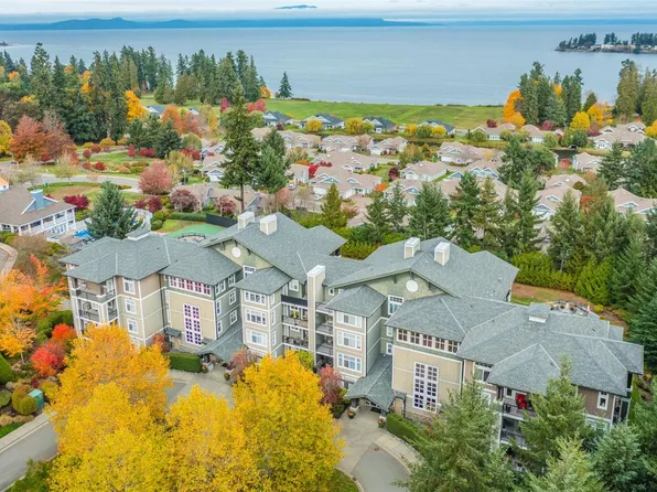 1325 Cape Cod Dr #101, Parksville, BC V9P 2Y8