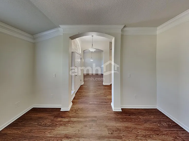 768 W Devonhurst Ln — Photo 5