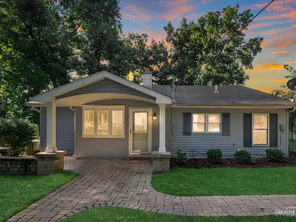 76 Quinsey Ln, Yorkville, IL 60560