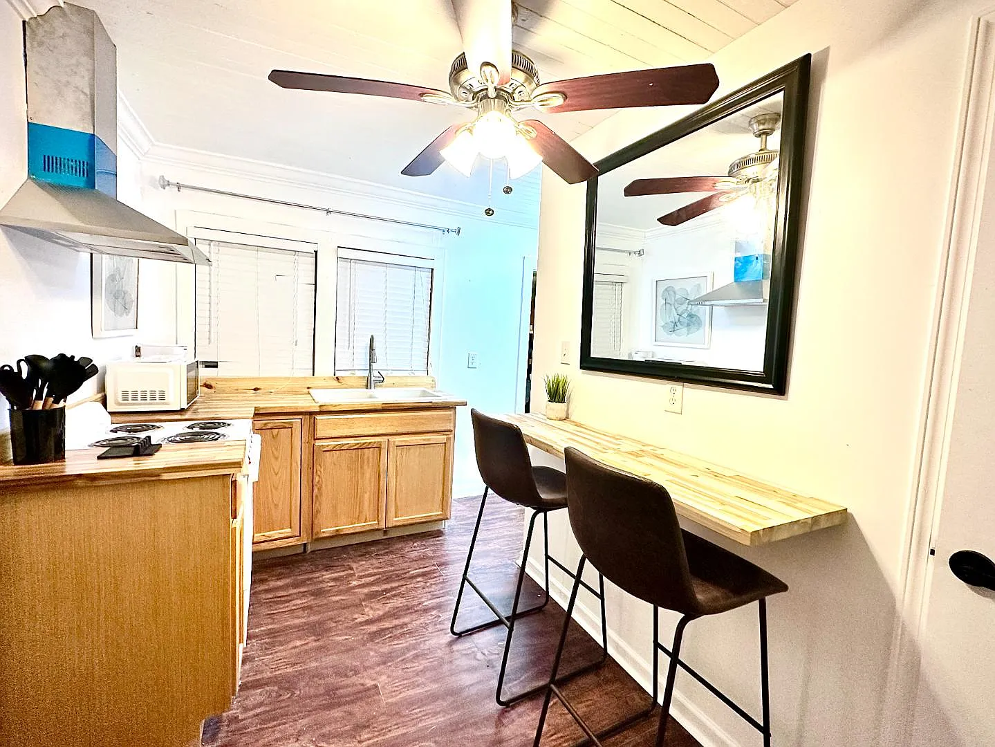 3760 Addis Ln — Photo 2
