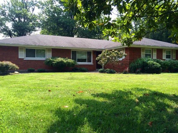 3140 Arrowhead Dr, Lexington, KY 40503