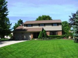 12777 Stonecreek Dr NW, Pickerington, OH 43147