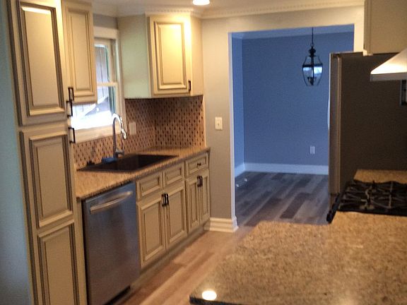 2nd image of 21 Westwood Dr