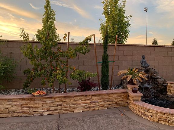 4th image of 915 Wilderness Way
