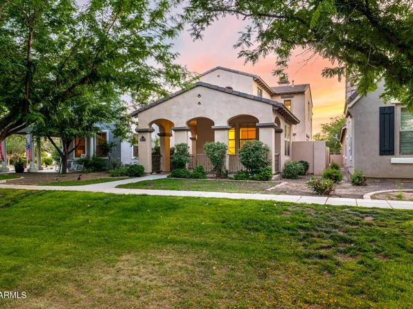 15469 W DREYFUS Street, Surprise, AZ 85379