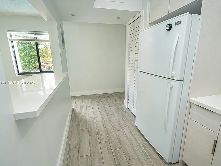 810 Salzedo St #15 — Photo 3