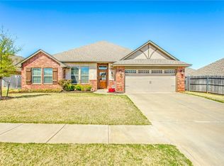 18605 Summer Grove Ave, Edmond, OK 73012