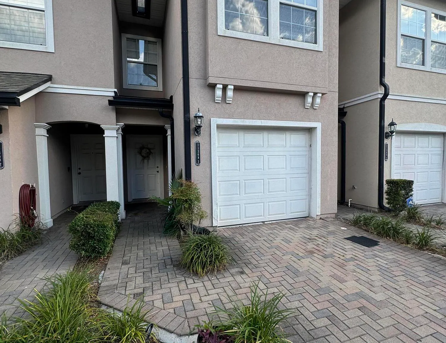3 bed, 2.5 bath, 1507 sqft, $1,900 — Photo 4