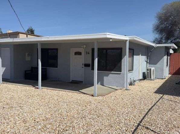 34 Wharf Dr