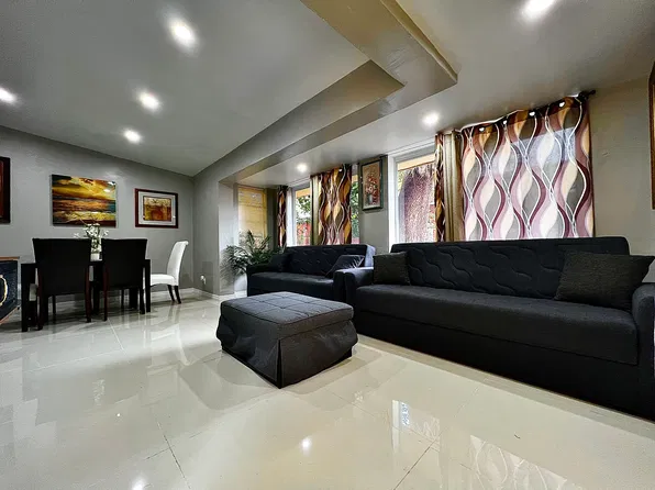 2023 Mayo St Unit 1, Hollywood, FL 33020