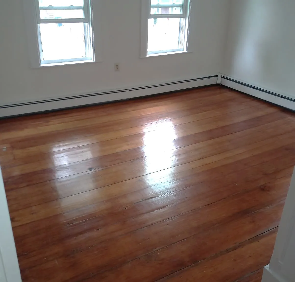 2 bed, 1077 sqft, $3,600 — Photo 2