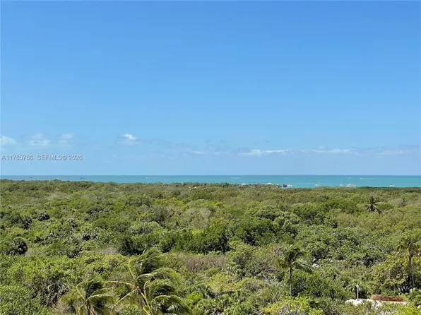 1111 Crandon Blvd APT B804, Key Biscayne, FL 33149