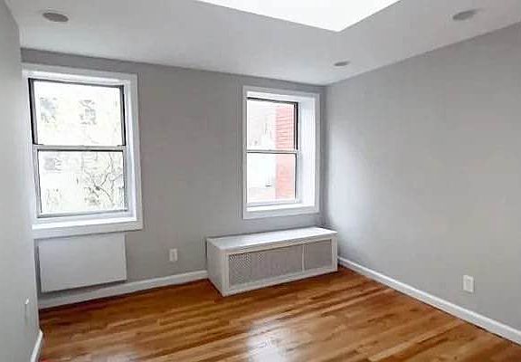 2nd image of 354 E 19th St APT 4F