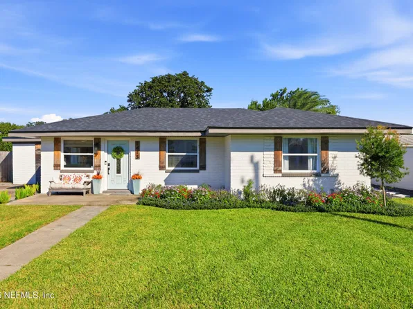 1415 N 9TH Street, Jacksonville Beach, FL 32250