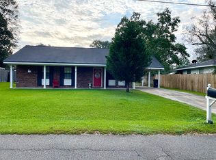 108 Clark St, Petal, MS 39465