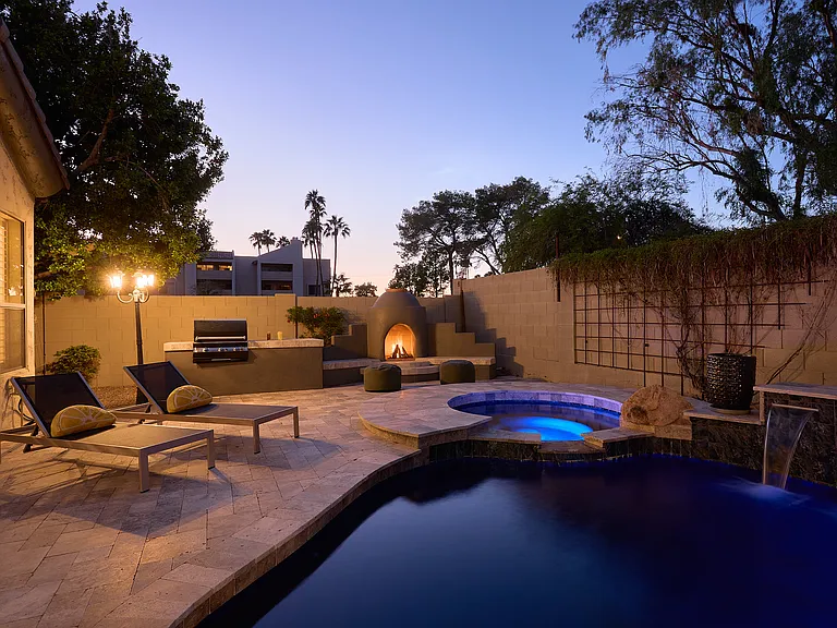 3202 E Orange Dr — Photo 48