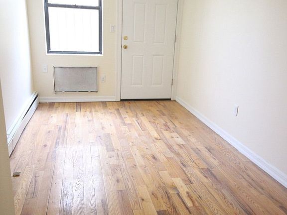 5th image of 68 Buffalo Ave #1