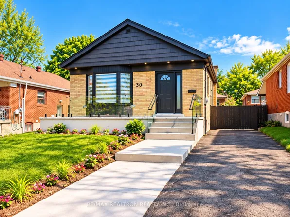 30 Japonica Rd, Toronto, ON