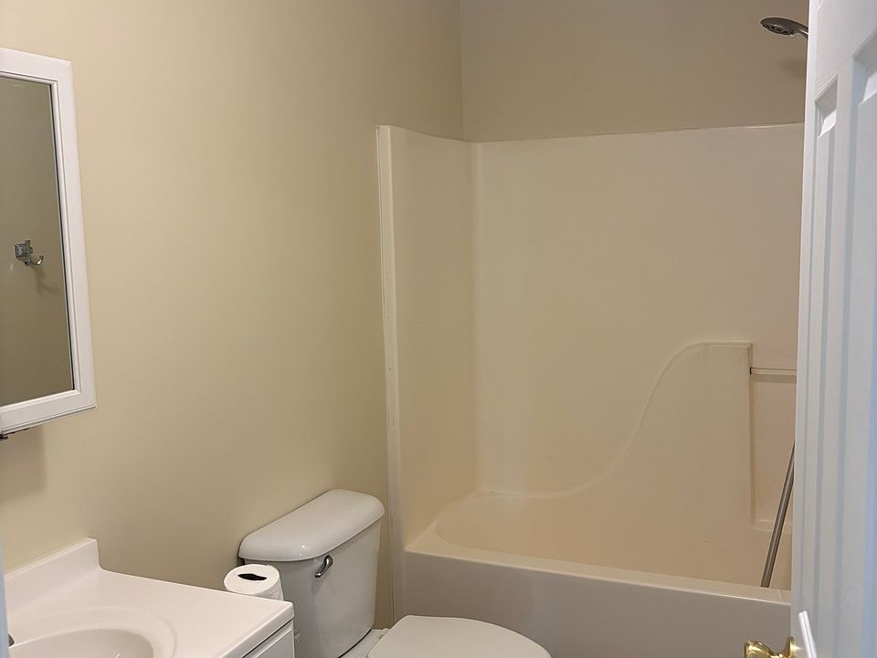 1st image of 288 Mayall Rd