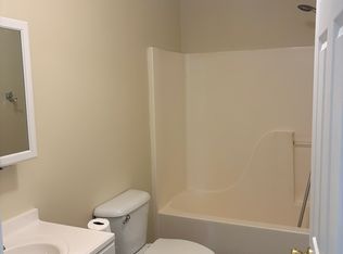 288 Mayall Rd, Gray, ME 04039